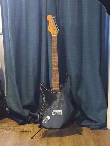Westfield electric guitar - westfield,