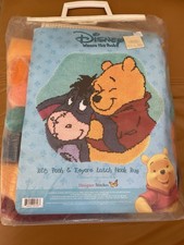 Disney Winnie the Pooh Latch