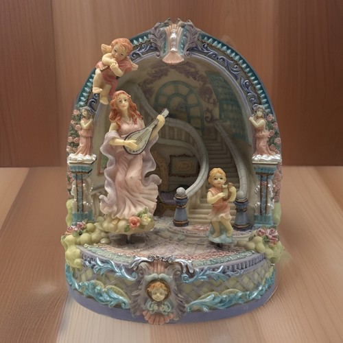 Musical animated angel - musical,
