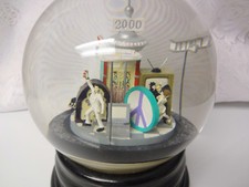 Vintage Millenium 2000 Musical