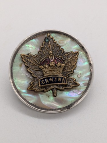 Ww1 canadian sweetheart brooch - sweetheart,