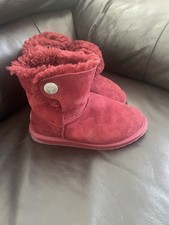  UGG Boots Emu Australia Red