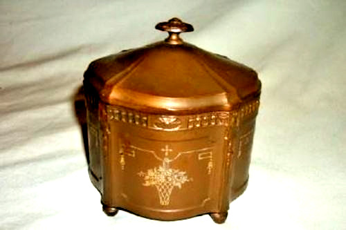 Antique bronze trinket box - antique,