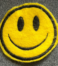 SMILEY FACE ORIGINAL FELT CLOTH PATCH BADGE