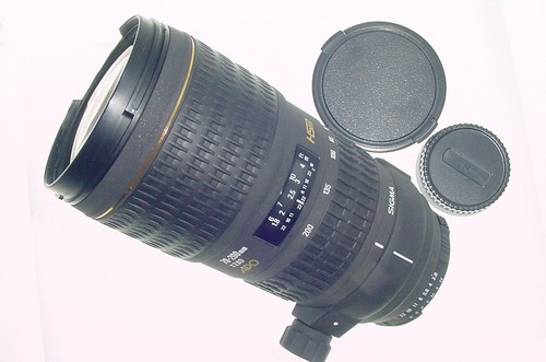 Sigma 200mm d ex - f/2.8,