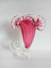 BEAUTIFUL  ANTIQUE  CRANBERRY  CORNUCOPIA  ART  GLASS  VASE  BOWL