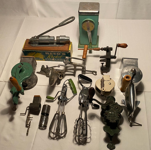 Antique vintage hand crank - &,