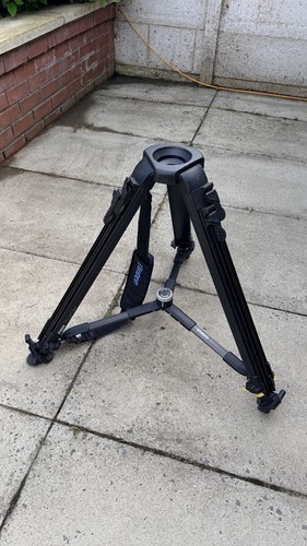 Vinten fibretec 100mm tripod - 100mm,