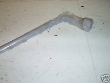 LANDROVER WHEEL BRACE