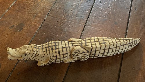 Crocodile carving wooden - crocodile,