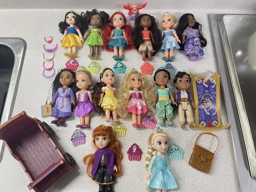 Large lot disney princess - large, 14