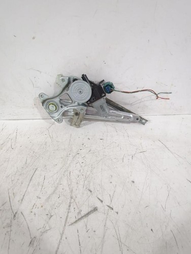827211u600 rear power - 827211u600, window