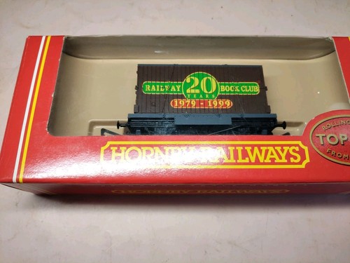 Boxed unused hornby gauge - boxed/unused,