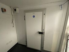 Cold room- walk in chiller Supply And Fit London Excellent Condition 2mx2mx2m UK