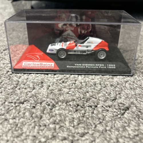 Carlos sainz van diemen rf83 - van,