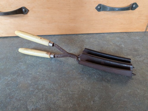 Antique hair crimpers - crimpers,