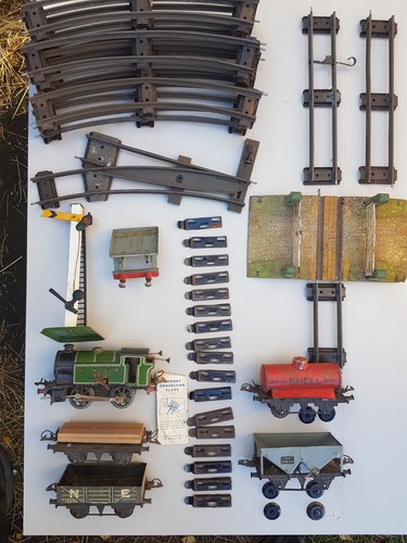 Hornby gauge clockwork train - clockwork,