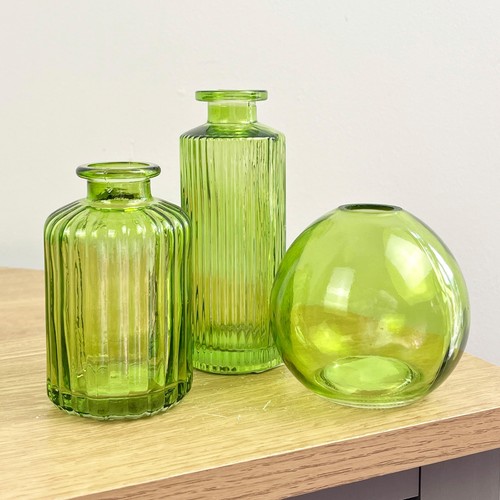 Green glass bud - green,
