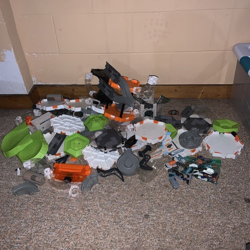 Large lot hexbug nano - lot, hive