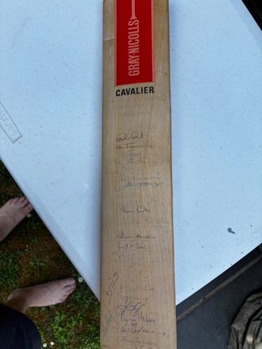 Signed 1989 ashes cricket bat - cricket,