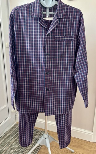 Nwot men navy cotton - m&s,