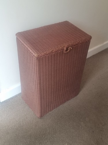 Genuine vintage lloyd - genuine, loom
