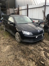 2014 - 2020 SKODA FABIA BREAKING MK3 FABIA BREAKING  PARTS PASSENGER DOOR GLASS