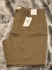 BNWT M&S MENS MID LENGTH