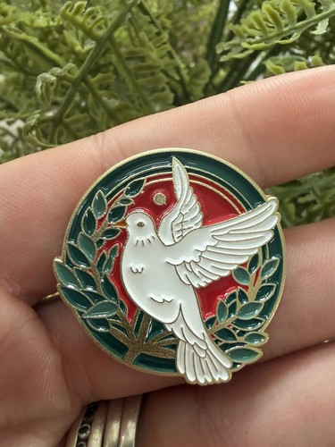 White dove pin badge - dove, brooch