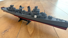 Large revell pre built model - large,