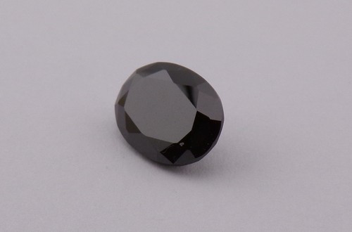 Black oval cubic zirconia - cubic,