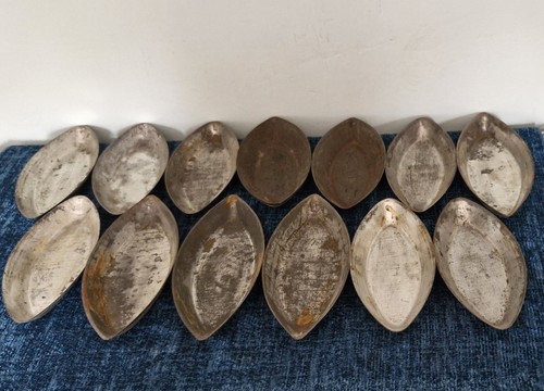 Vintage pastry tin boat moulds - pastry,