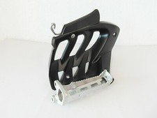 Footrest heel guard left/left