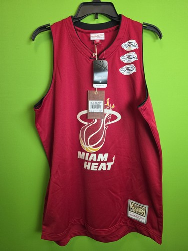 Miami heat jersey large - heat,