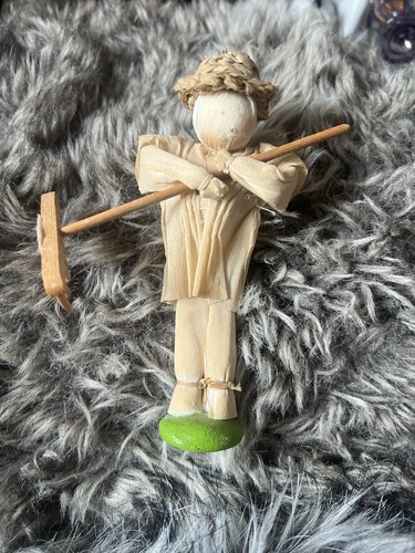 Vintage corn husk doll - corn,