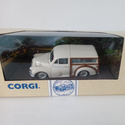 Corgi classics 96871 - corgi, morris