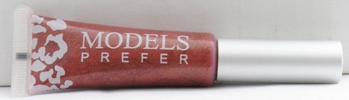 Models prefer lip - lip,