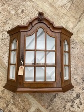 Antique Decorative Small Queen