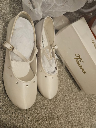 White satin size communion - white,