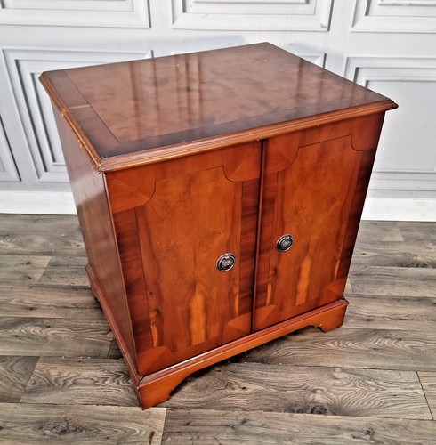 Vintage record cabinet - vintage,