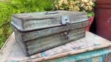 Vintage Old Metal Tin Hand