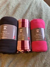 3 x Fleece blanket bundle