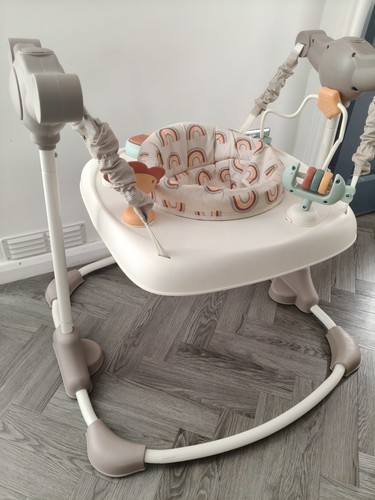 Red kite baby bouncer with - kite,