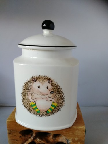 Arthur wood hedgehog - arthur, ceramic