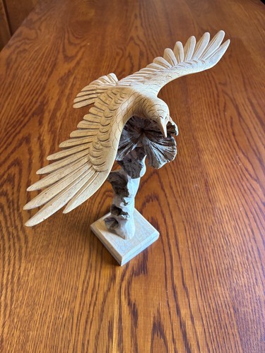Majestic handcarved natural