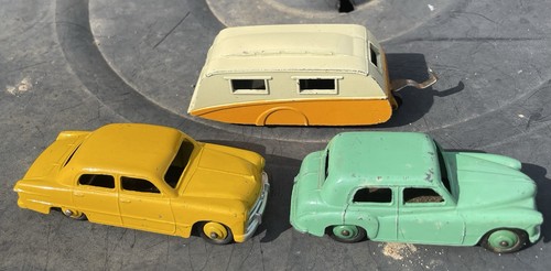 Dinky toy ford fordor - toy, hilman