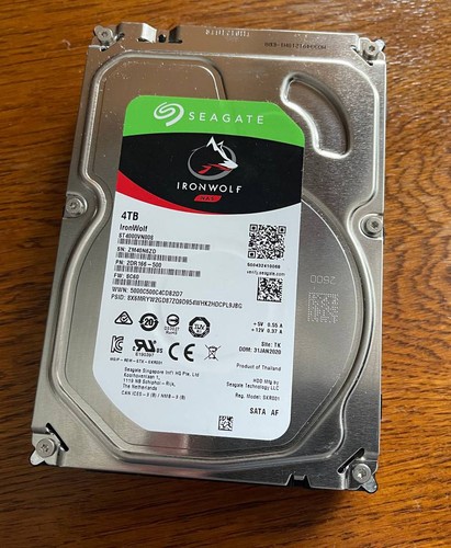 Seagate barracuda iron wolf - seagate,
