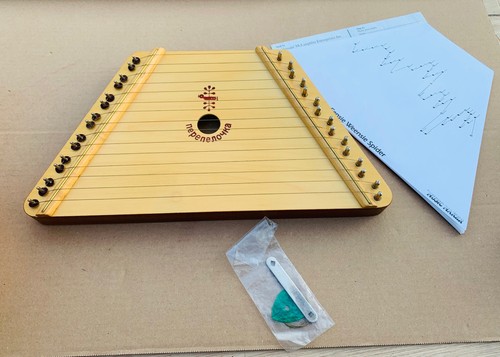 Music maker lap - maker, harp