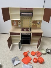 Sindy Cooker With Accessories