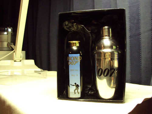 James bond 007 - james,